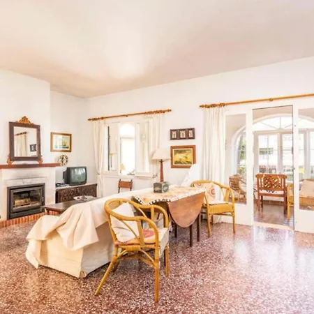 Pensionat St Tomas Rustic V Pool Beachside